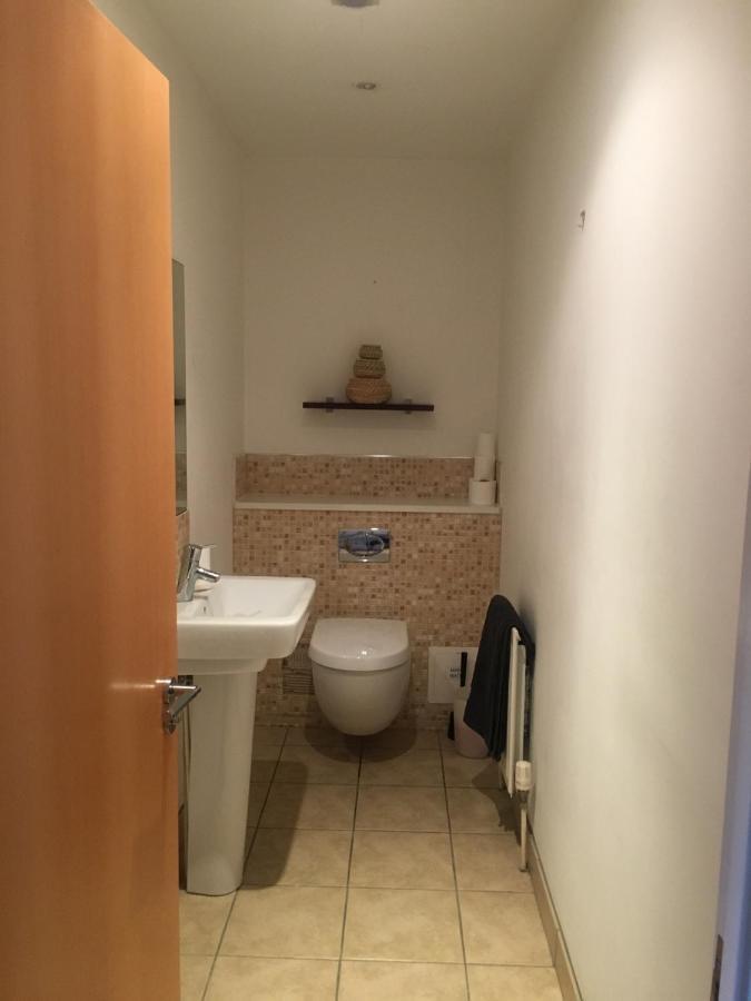 Riverside Townhouse, Only 20 Minutes From Brighton And Worthing Шорем-бай-Си Экстерьер фото